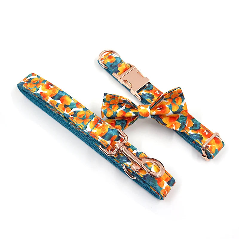 Tropische Blüte: Hundehalsband mit Hawaii-Blumenmuster