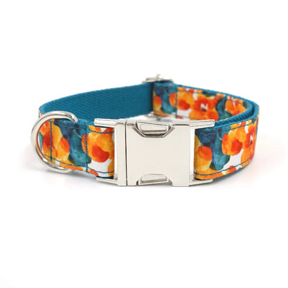 Tropische Blüte: Hundehalsband mit Hawaii-Blumenmuster