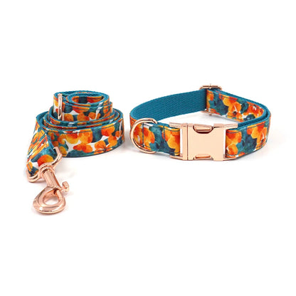 Tropische Blüte: Hundehalsband mit Hawaii-Blumenmuster